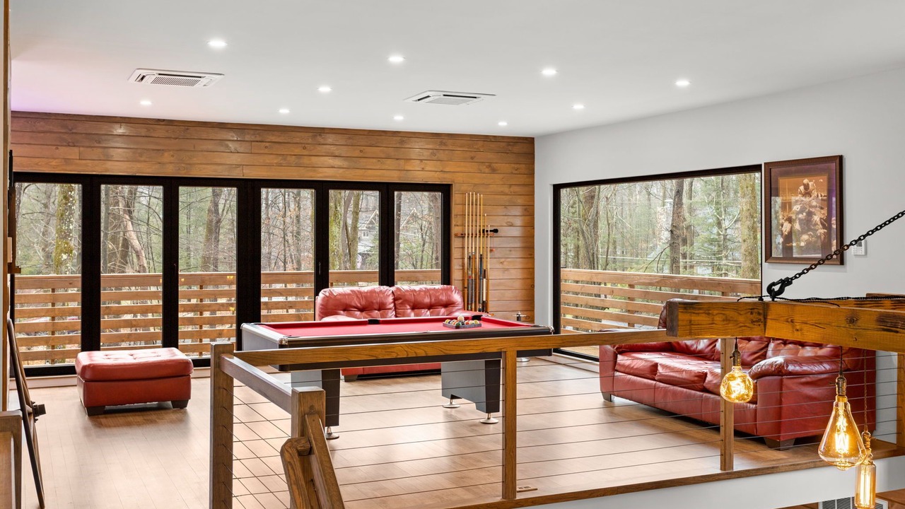 Photo of Bedroom in Pocono Pines