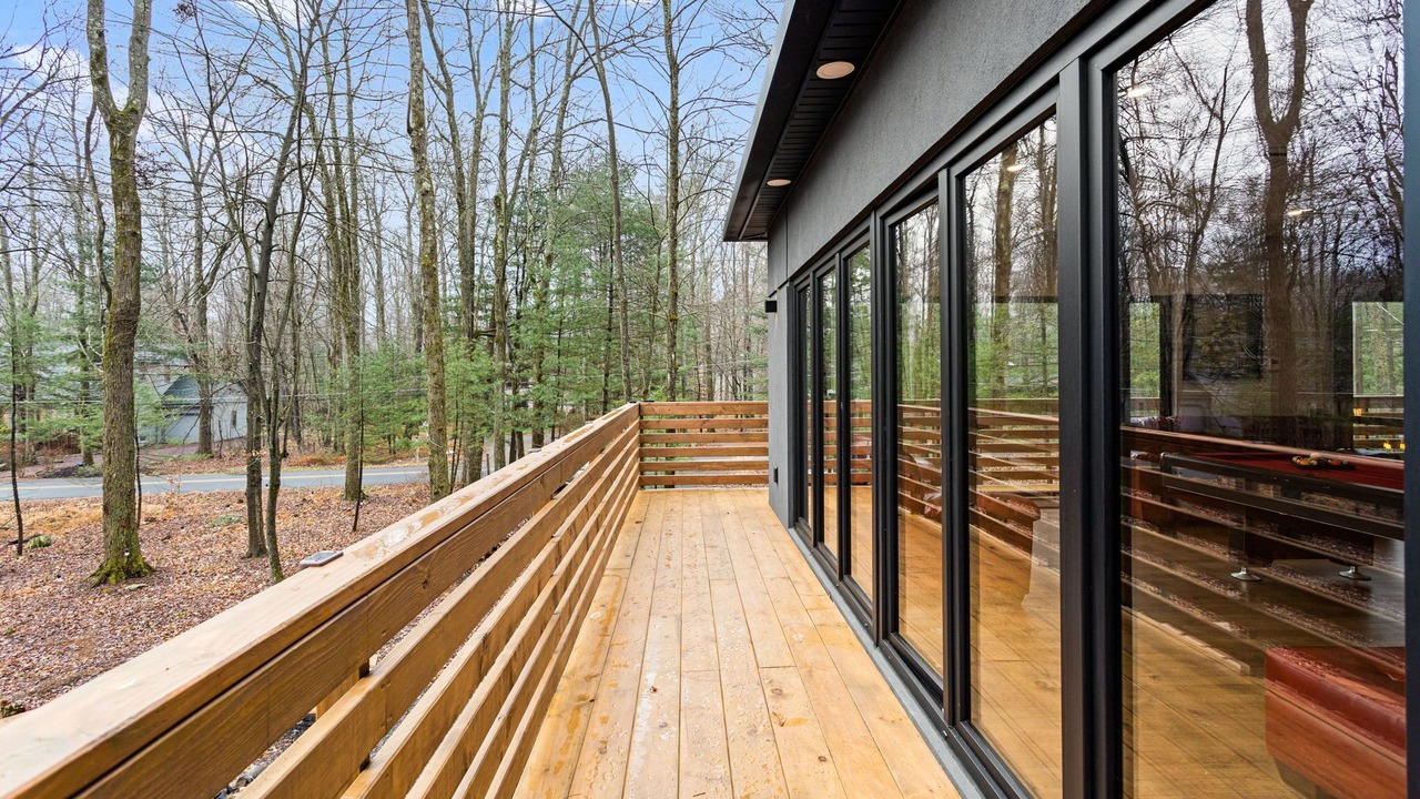 Photo of Patio Balcony in Pocono Pines