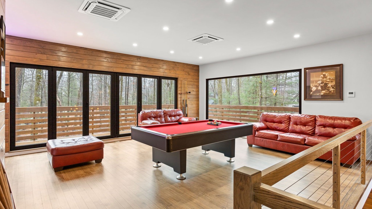Photo of Bedroom in Pocono Pines