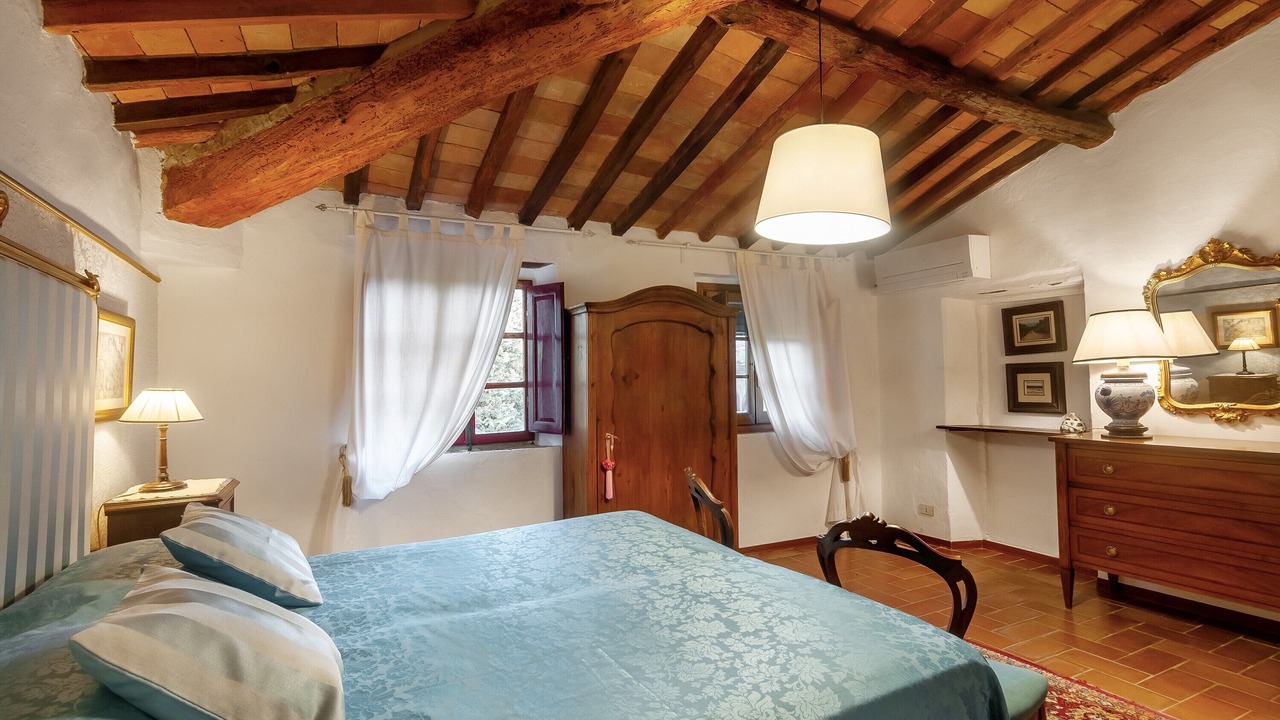 Photo of Bedroom in Montespertoli