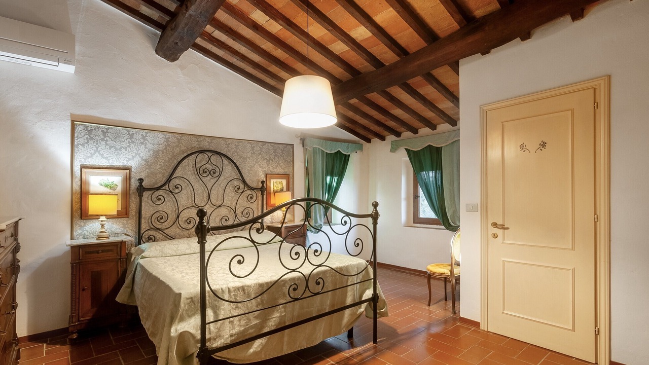 Photo of Bedroom in Montespertoli