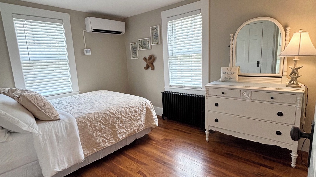 Photo of Bedroom in Falmouth