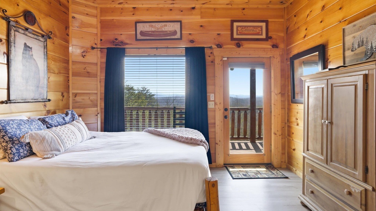 Photo of Bedroom in Sevierville
