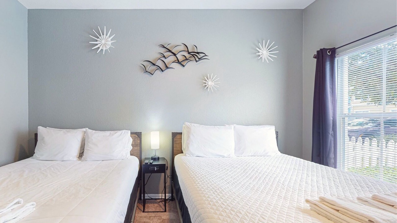 Photo of Bedroom in Venetian Bay Villages