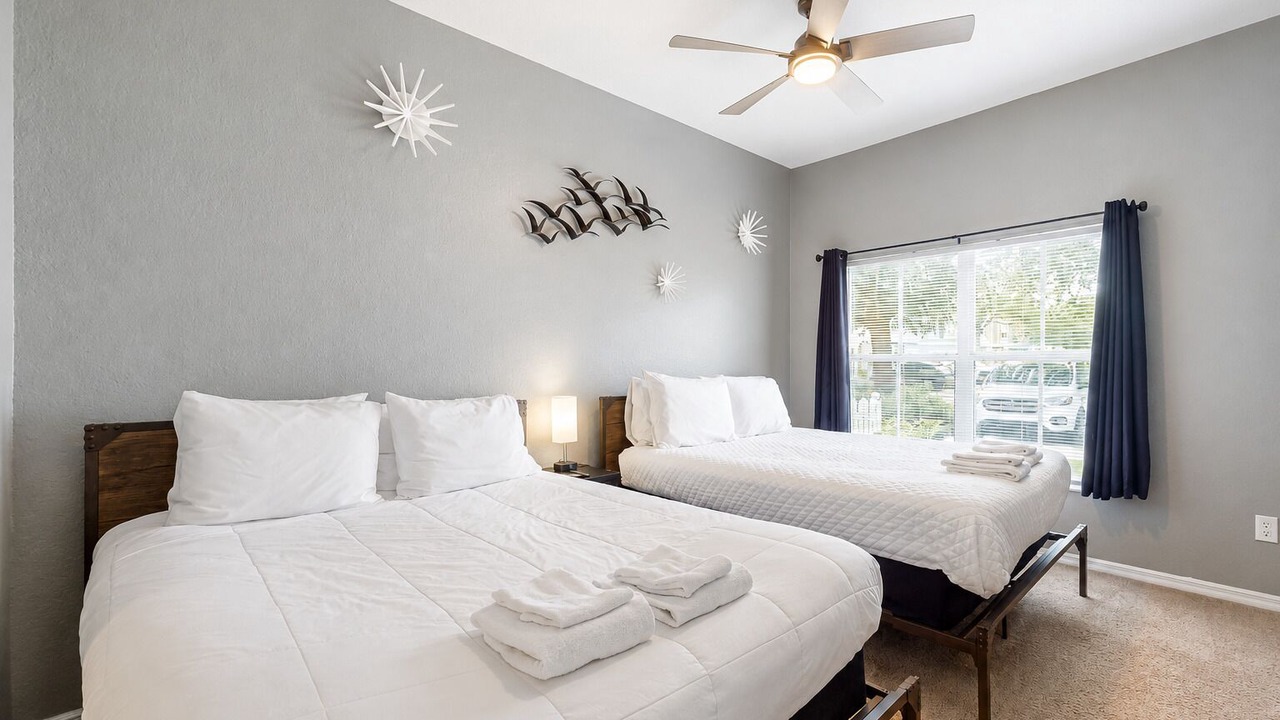 Photo of Bedroom in Venetian Bay Villages