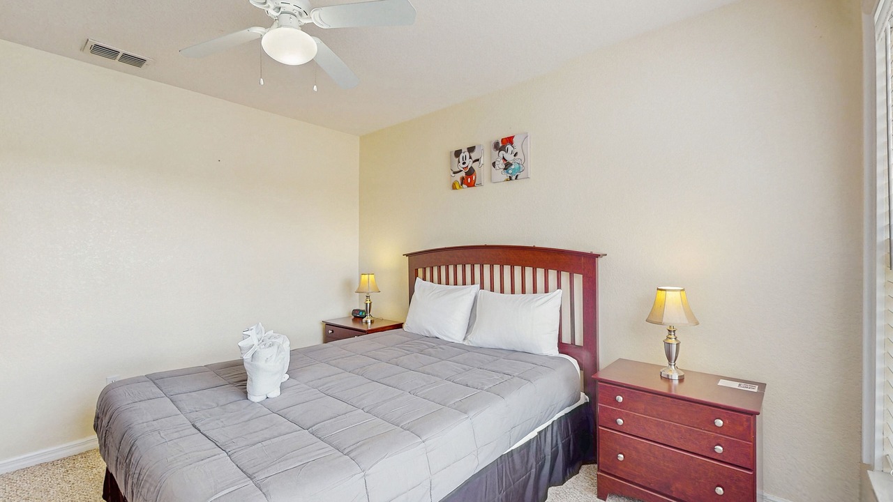 Photo of Bedroom in Venetian Bay Villages