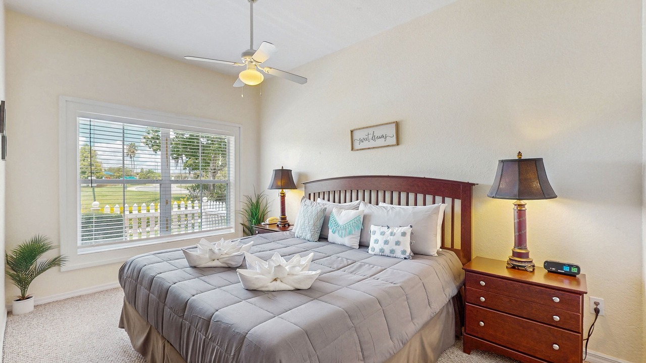 Photo of Bedroom in Venetian Bay Villages