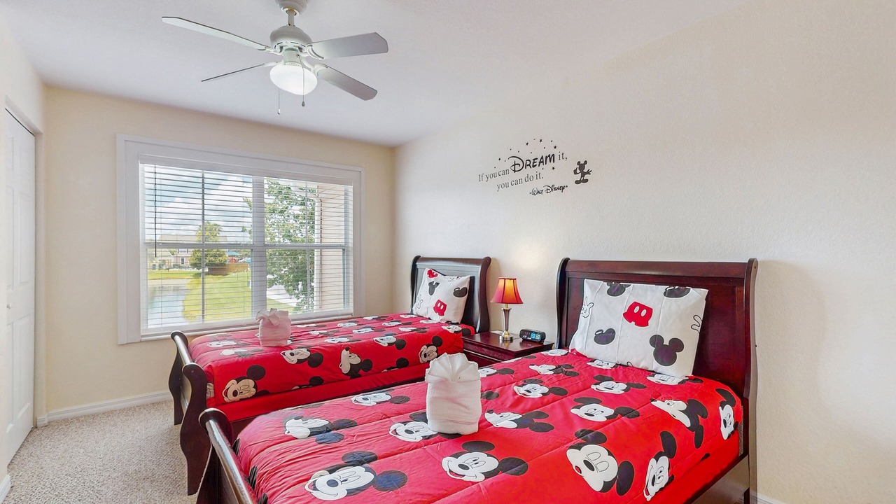 Photo of Bedroom in Venetian Bay Villages