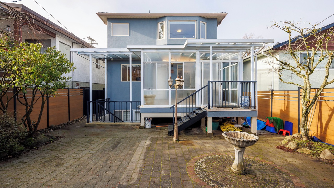 Photo of Outdoor in Fraserview
