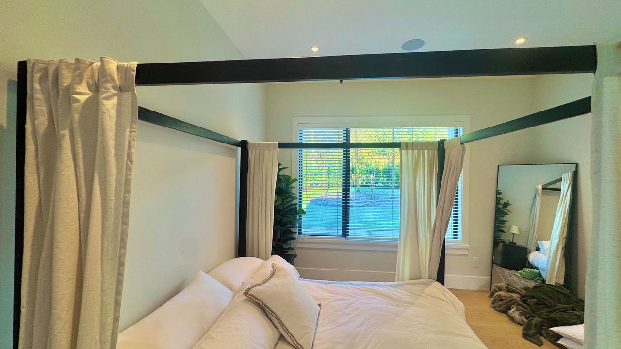 Photo of Bedroom in West Vancouver