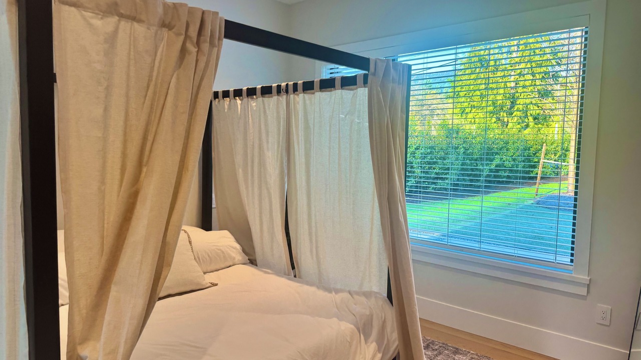 Photo of Bedroom in West Vancouver