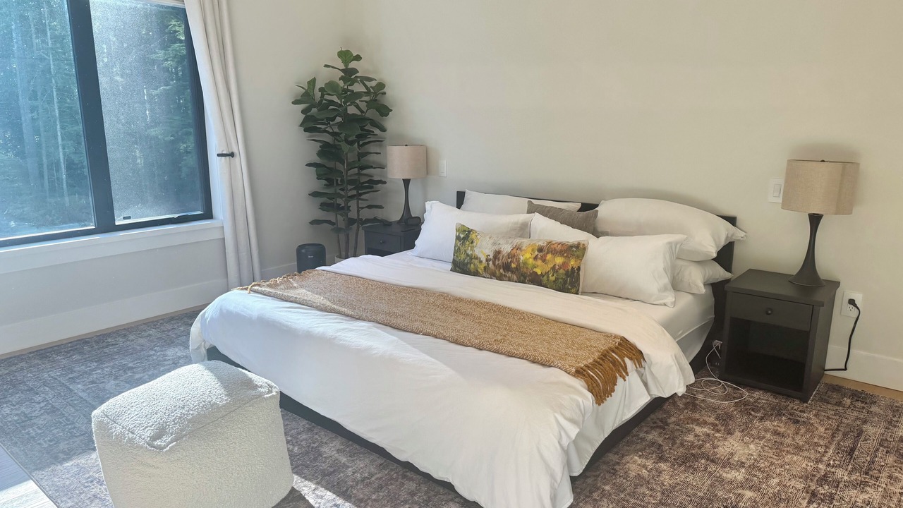 Photo of Bedroom in West Vancouver