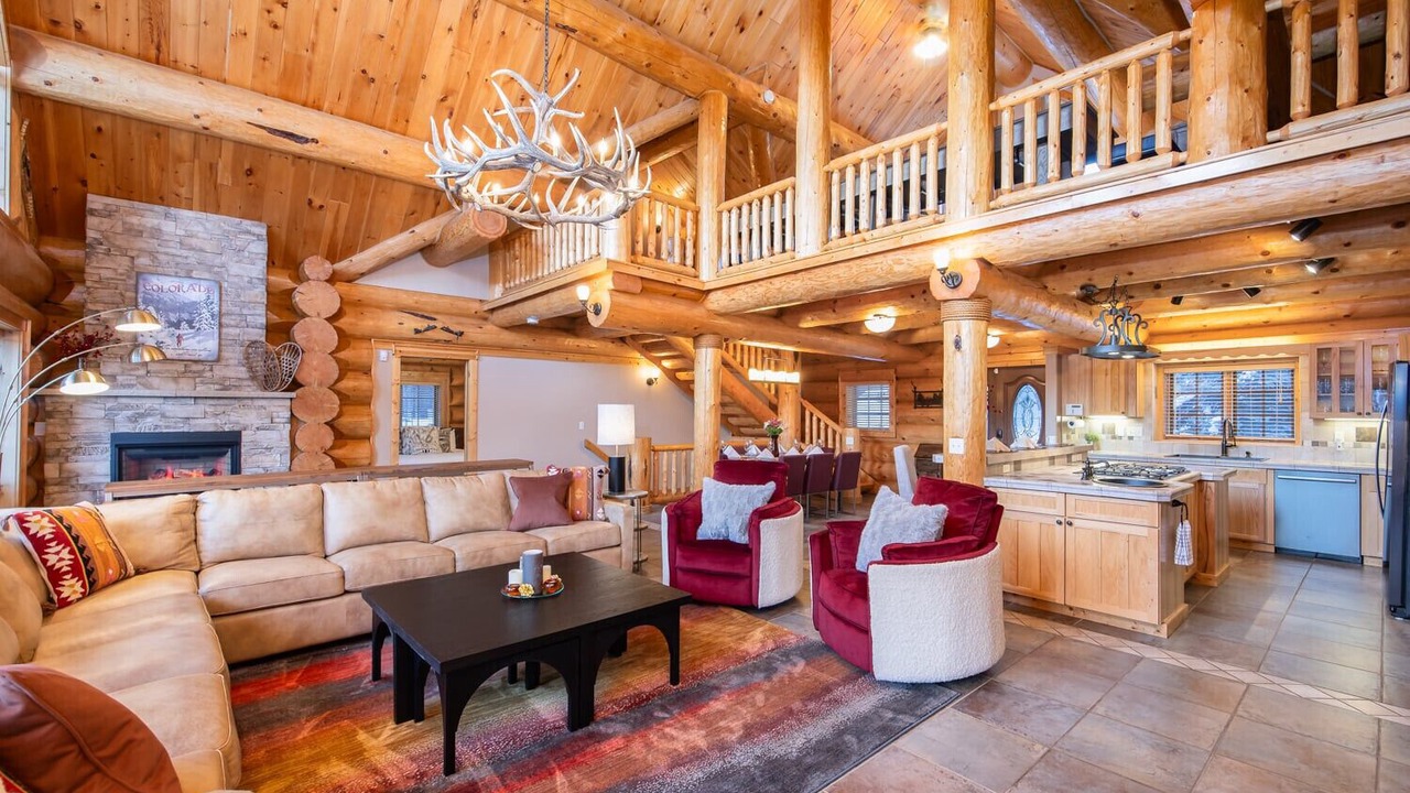 Photo of Livingroom in Westridge