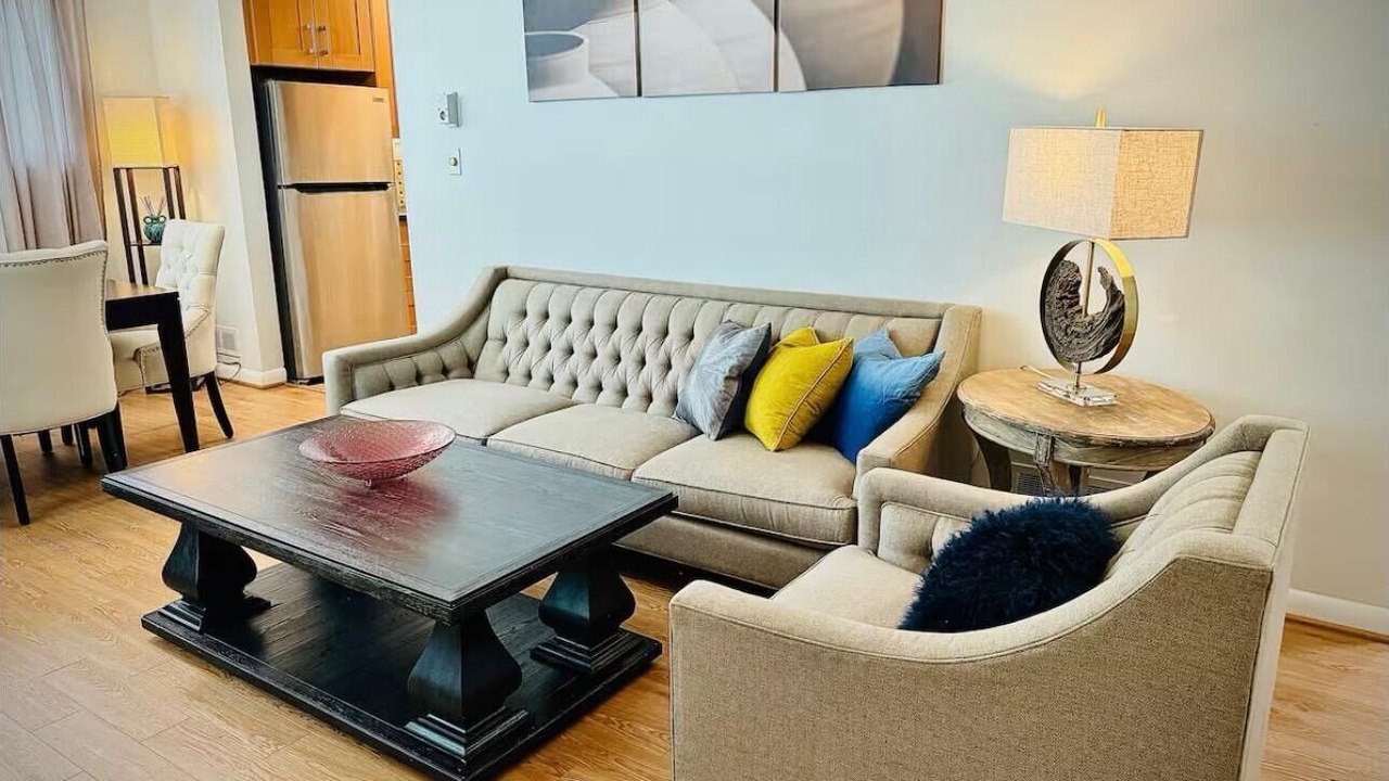 Photo of Livingroom in Wheaton-Glenmont