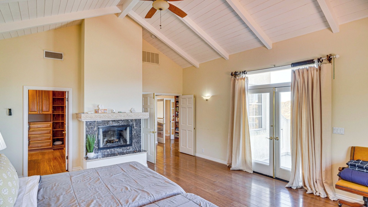 Photo of Bedroom in Topanga