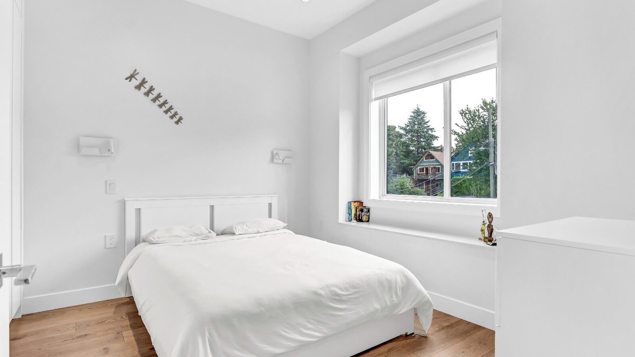 Photo of Bedroom in Riley Park