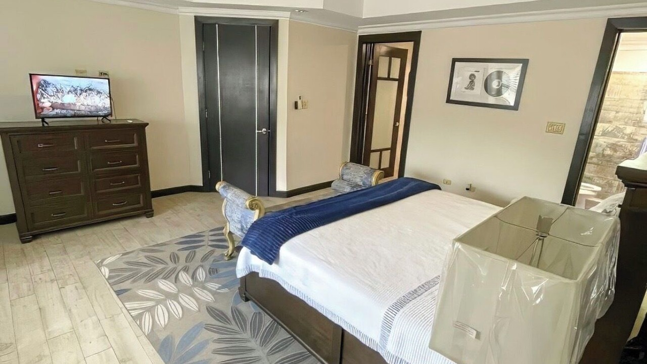 Photo of Bedroom in Mandeville