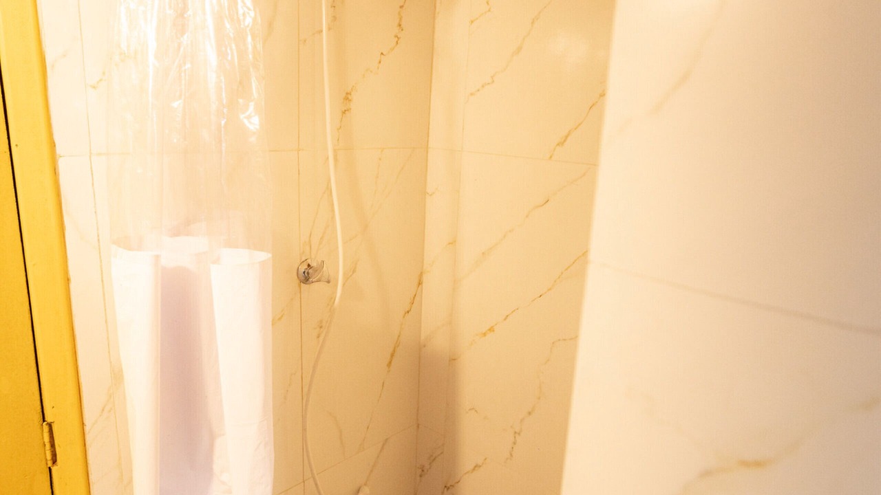 Photo of Bathroom in Marinas