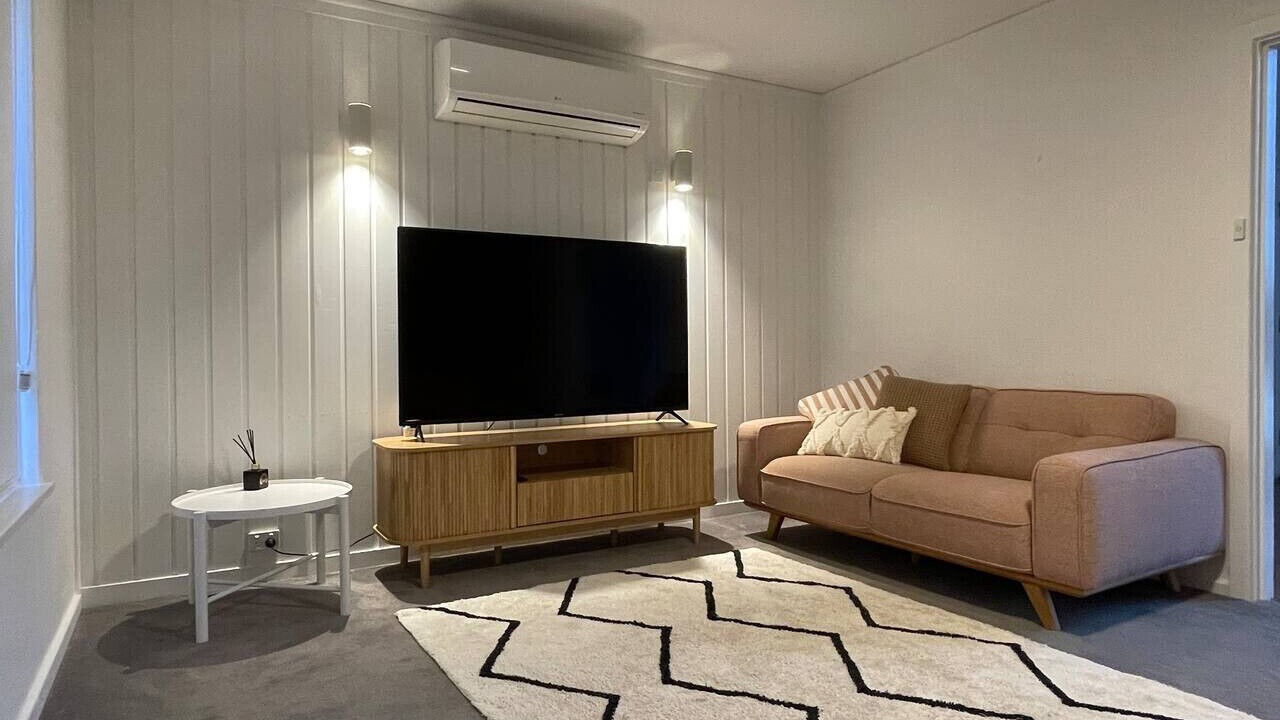 Photo of Livingroom in Watson
