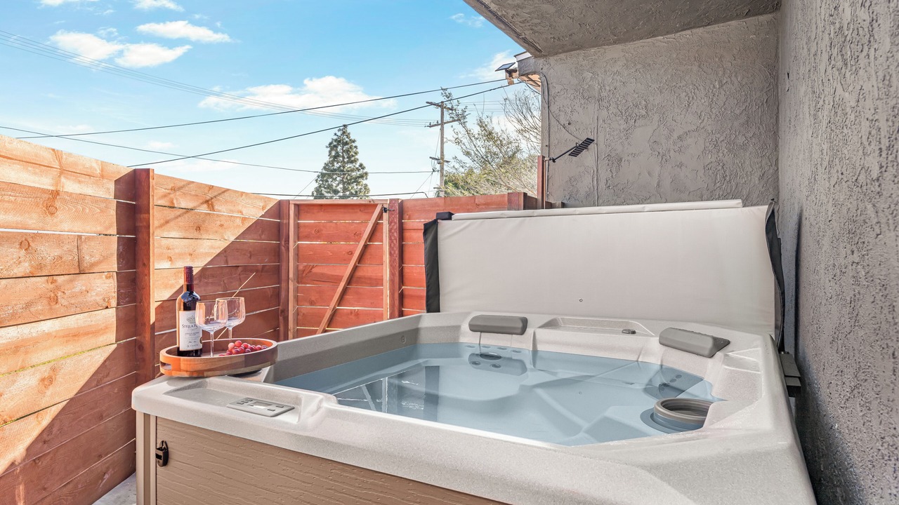 Photo of Outdoor in Linda Vista