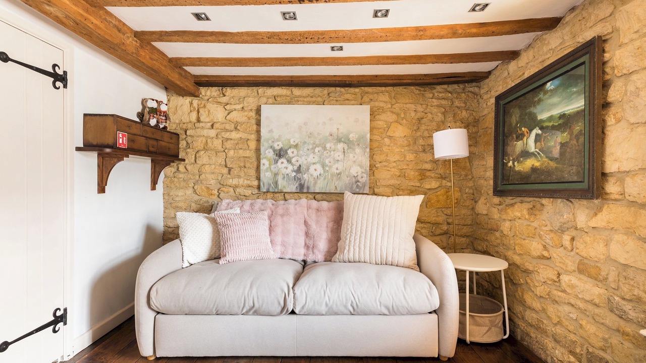 Photo of Livingroom in Bourton-on-the-Hill