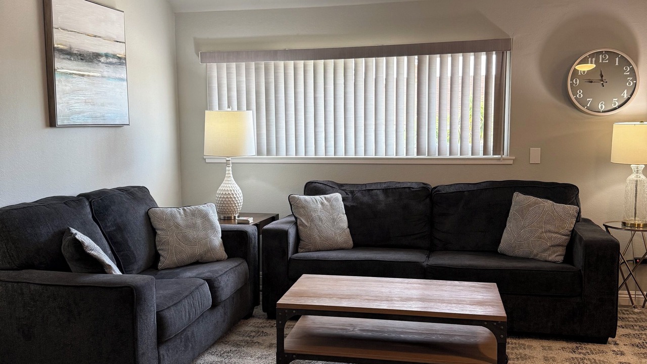 Photo of Livingroom in Thousand Oaks