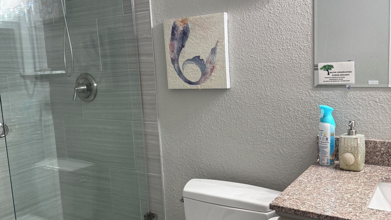 Photo of Bathroom in Thousand Oaks