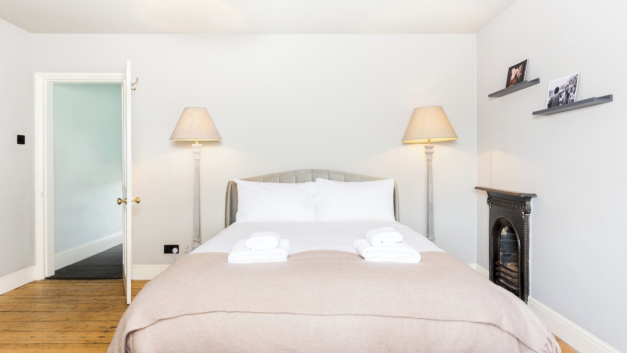 Photo of Bedroom in Moreton-in-Marsh