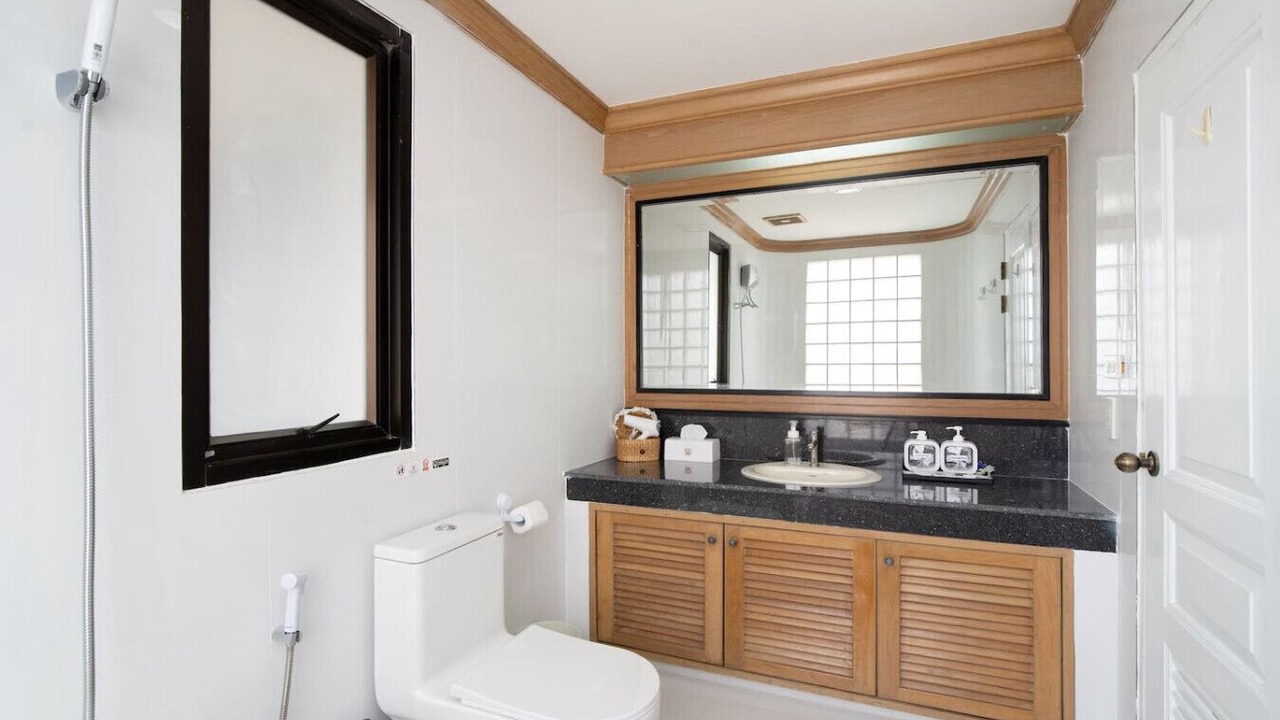 Photo of Bathroom in Ploenchit
