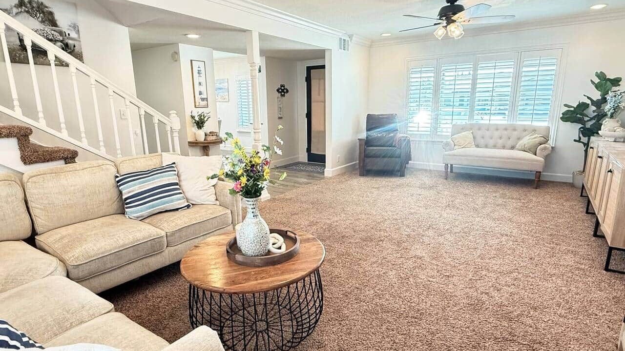 Photo of Livingroom in Simi Valley