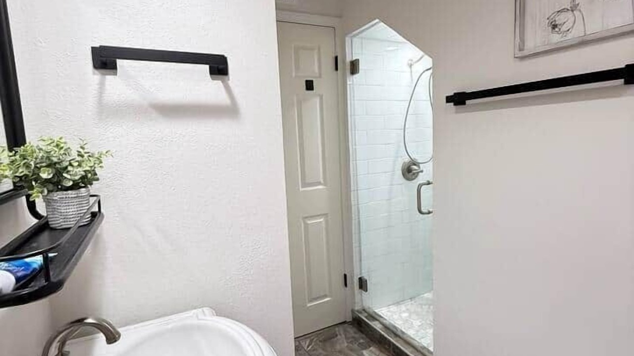 Photo of Bathroom in Simi Valley