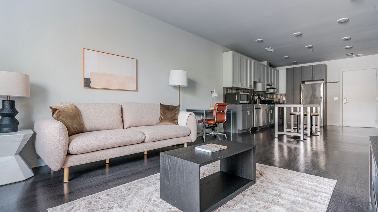Photo of Livingroom in Chevy Chase