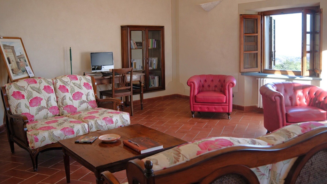 Photo of Others in Volterra
