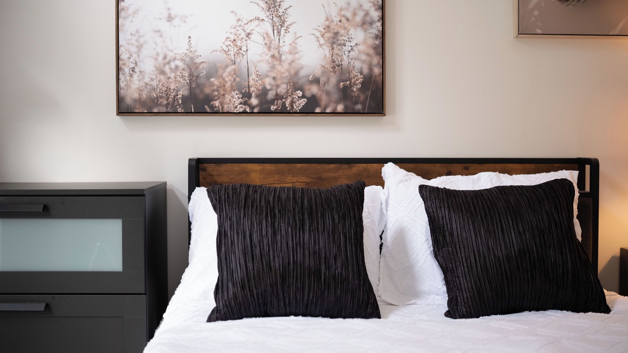 Photo of Bedroom in Horseshoe Bay