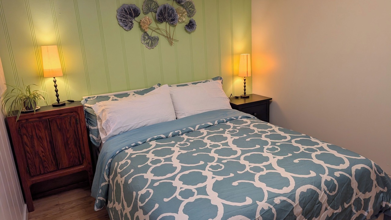 Photo of Bedroom in Canyon Heights