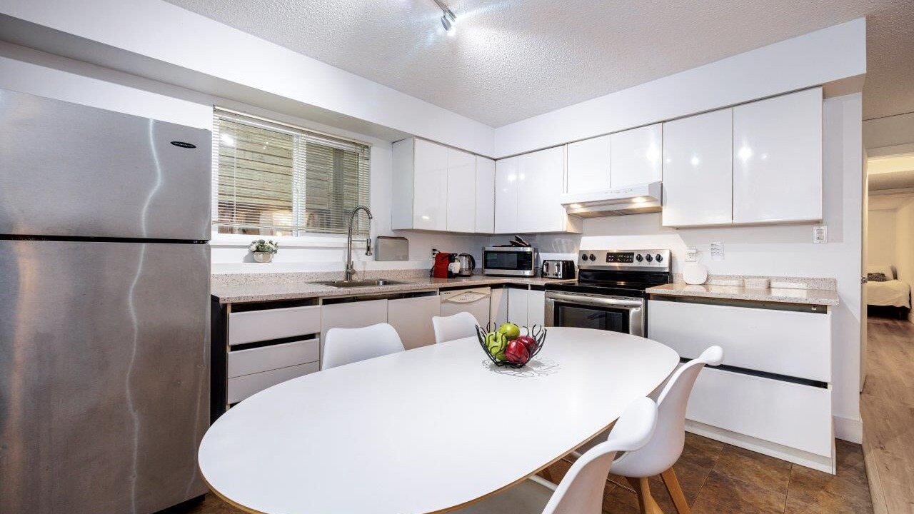 Photo of Kitchen in Deep Cove