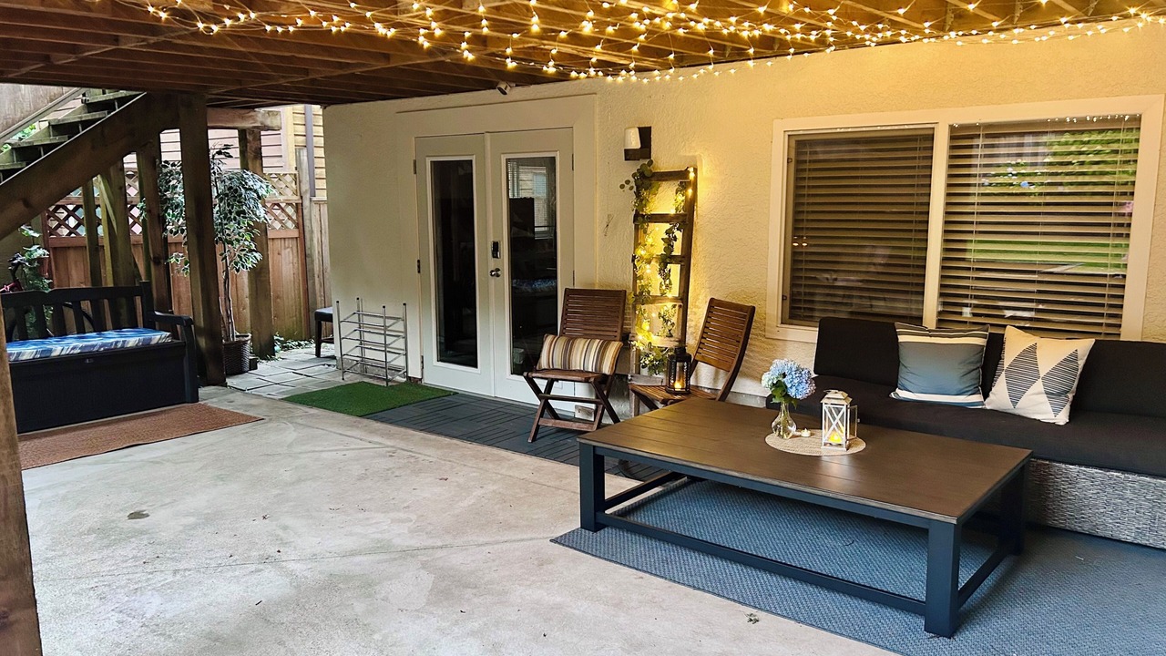 Photo of Patio Balcony in Deep Cove