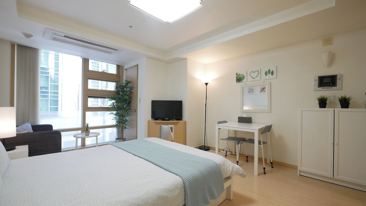 Photo of Bedroom in Sajik-dong