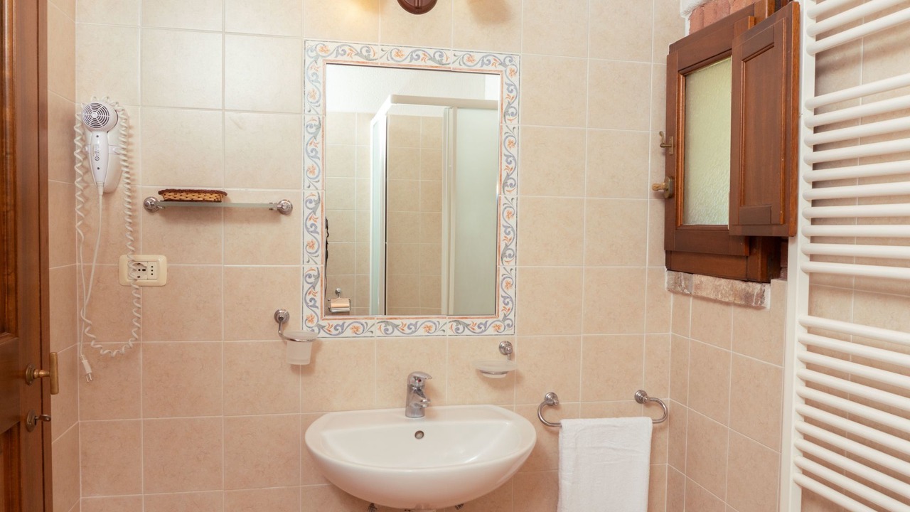 Photo of Bathroom in Rapale