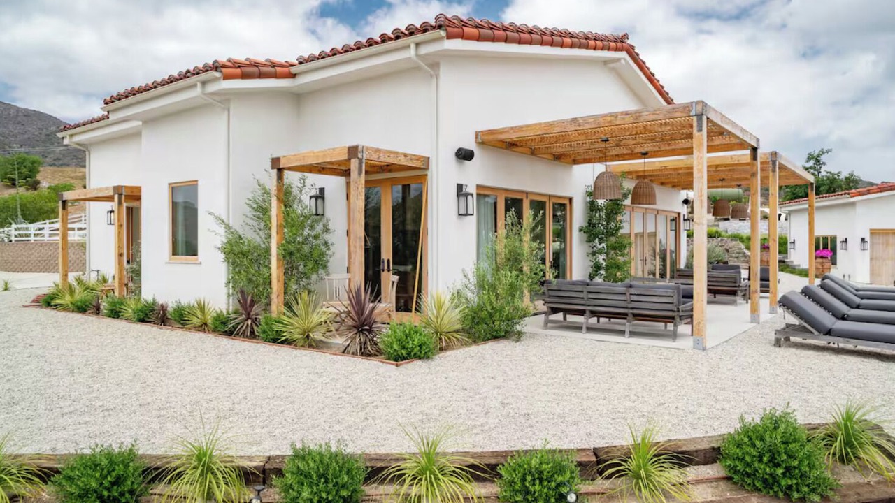 Photo of Outdoor in Agoura Hills