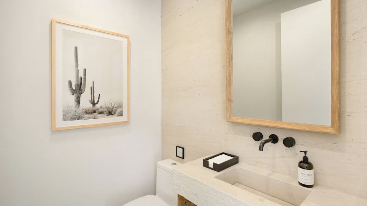 Photo of Bathroom in Agoura Hills