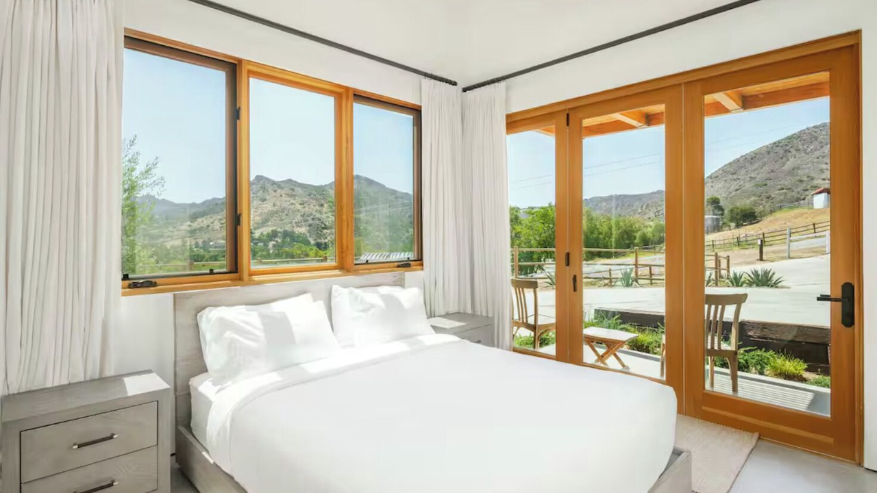 Photo of Bedroom in Agoura Hills