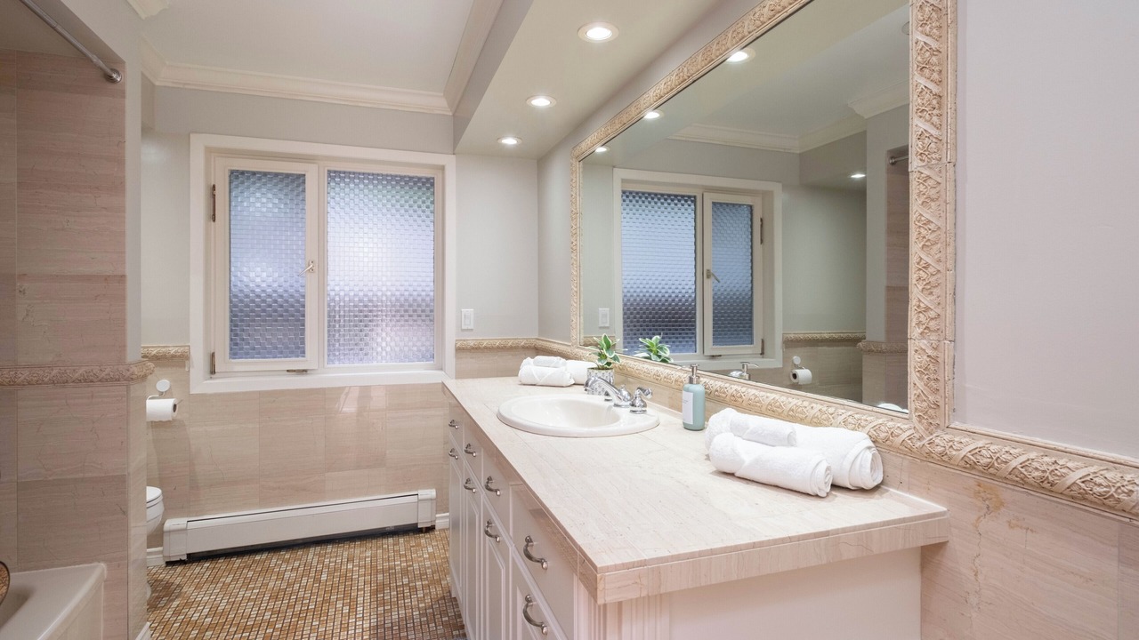 Photo of Bathroom in Caulfeild