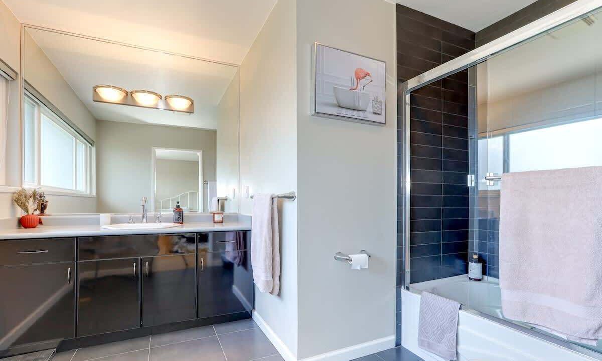Photo of Bathroom in West Vancouver