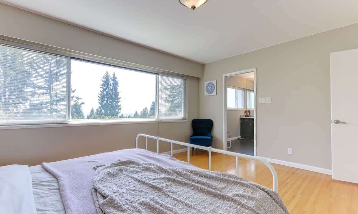 Photo of Bedroom in West Vancouver