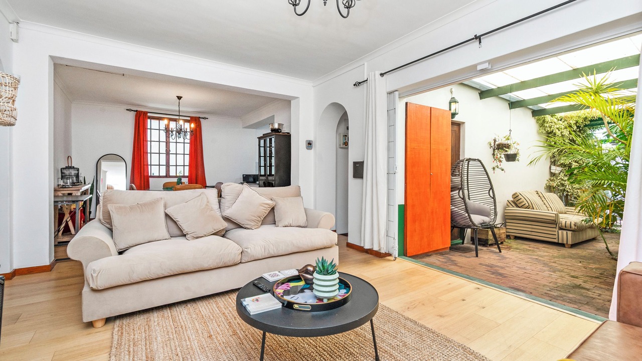 Photo of Livingroom in Observatory