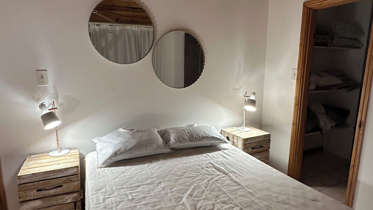 Photo of Bedroom in Mountainside
