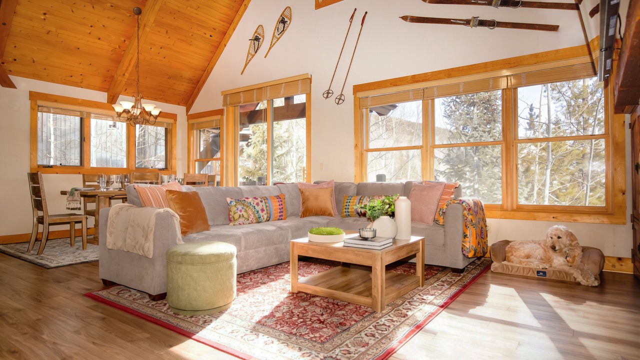 Photo of Livingroom in Keystone