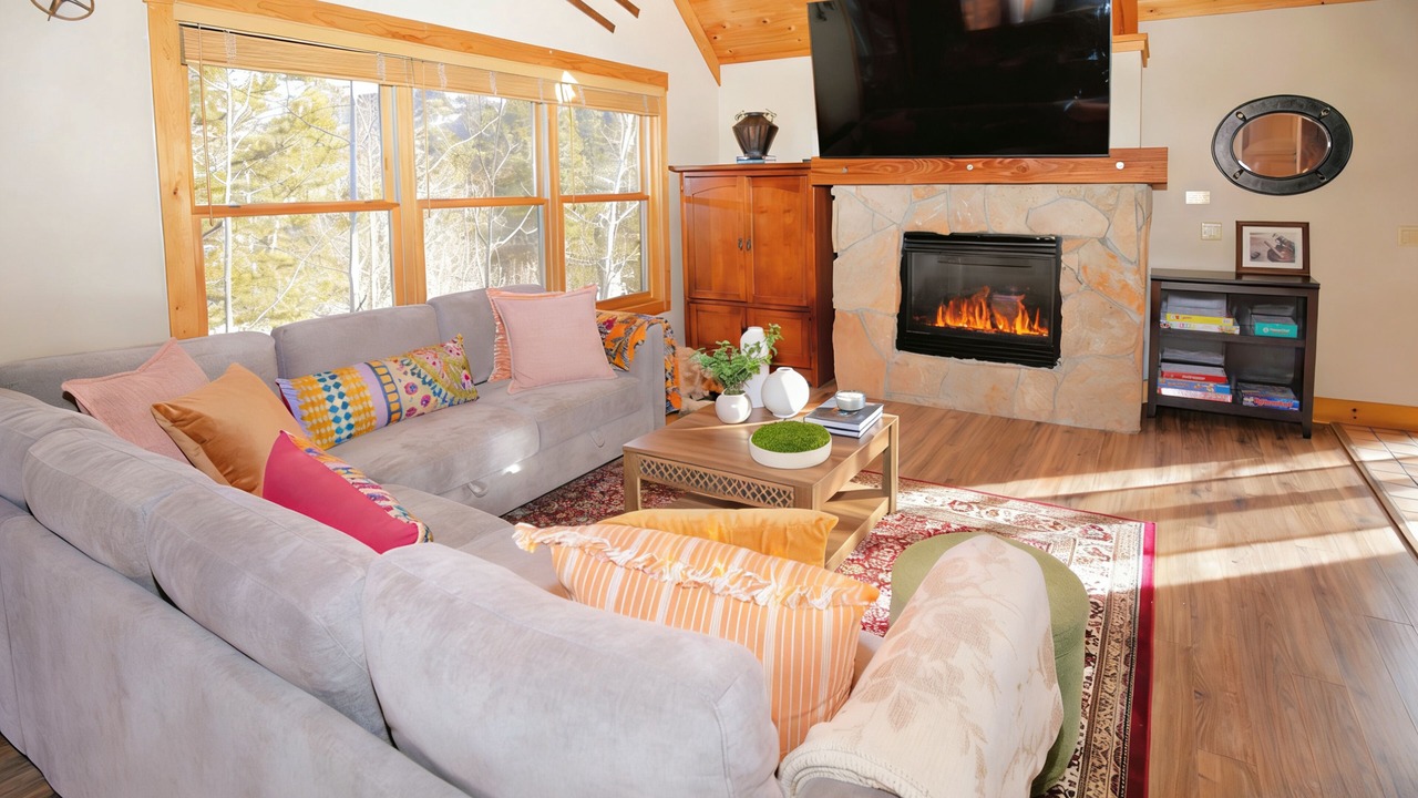 Photo of Livingroom in Keystone