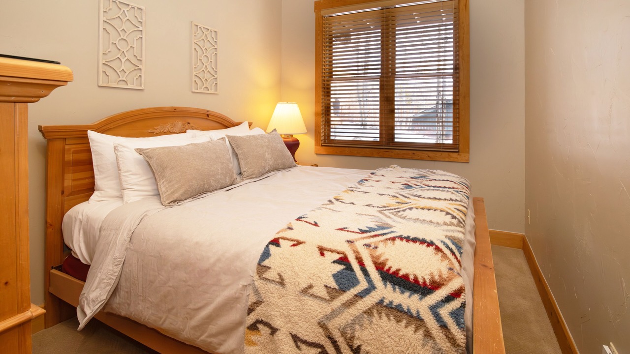 Photo of Bedroom in Keystone